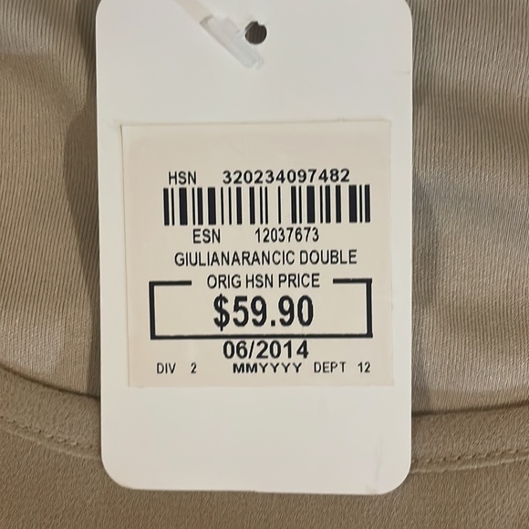 G by Giuliana Rancic Beige Neutral Sleeveless Layered Sheer Asymmetrical Top - Picture 16 of 16